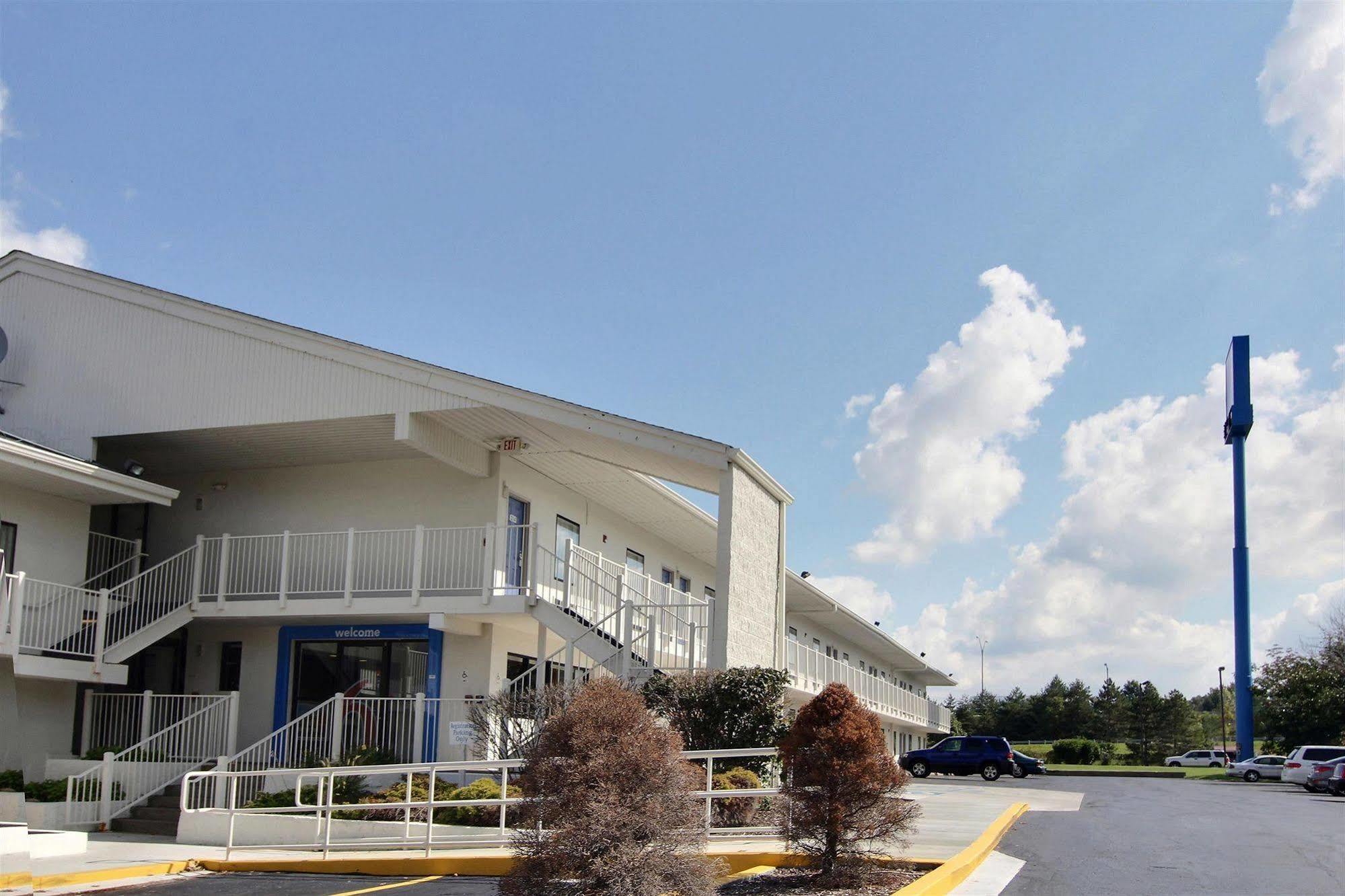 Motel 6-Middleburg Heights, Oh - Cleveland Exterior foto
